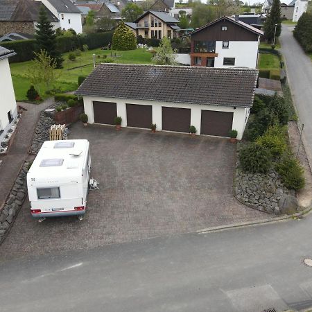 Ferienwohnung Zum Nuerburgring Munk Ngoại thất bức ảnh