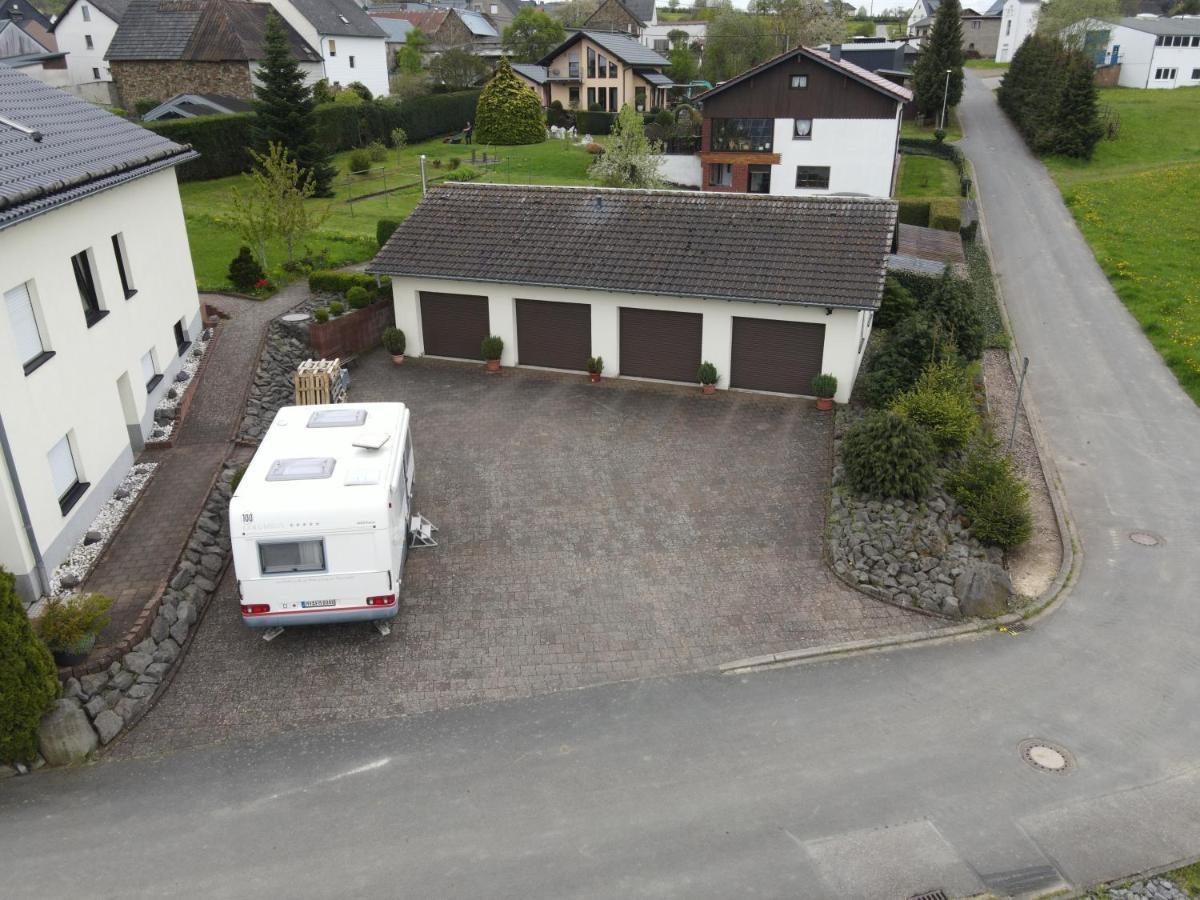 Ferienwohnung Zum Nuerburgring Munk Ngoại thất bức ảnh