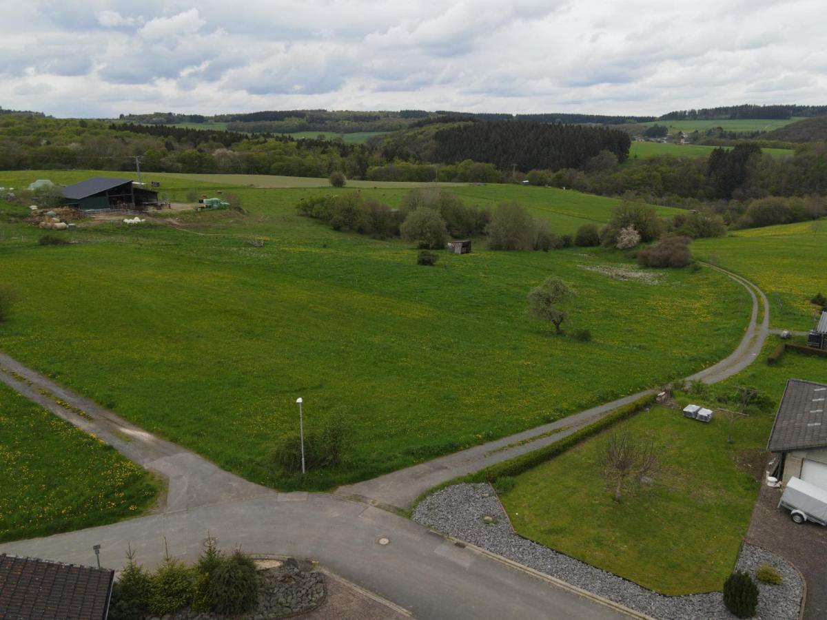 Ferienwohnung Zum Nuerburgring Munk Ngoại thất bức ảnh