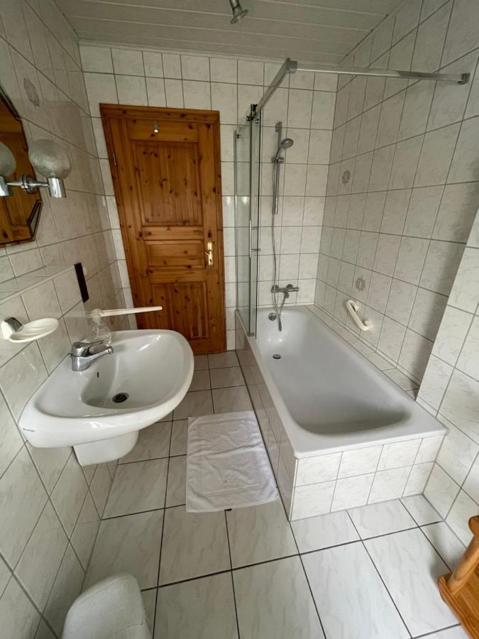 Ferienwohnung Zum Nuerburgring Munk Ngoại thất bức ảnh