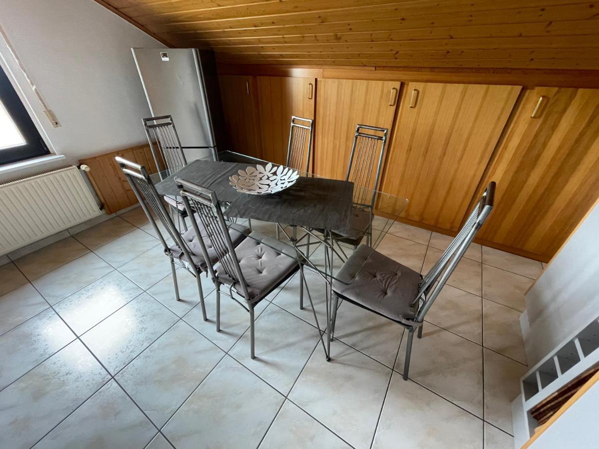 Ferienwohnung Zum Nuerburgring Munk Ngoại thất bức ảnh